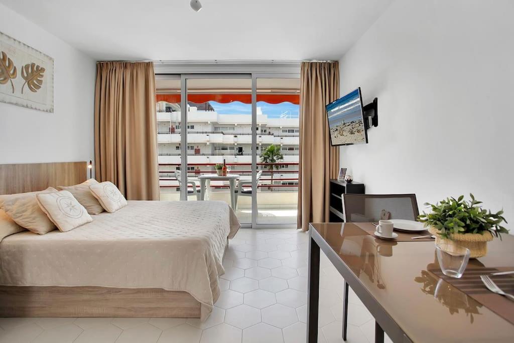 Alexander Apartment Playa De Las Americas Eksteriør bilde